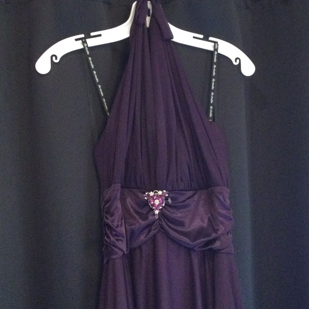 DAVID’S BRIDAL WEDDING PARTY DRESS, STRAPLESS WITH HALTER.  PLUM, SIZE LARGE NEW